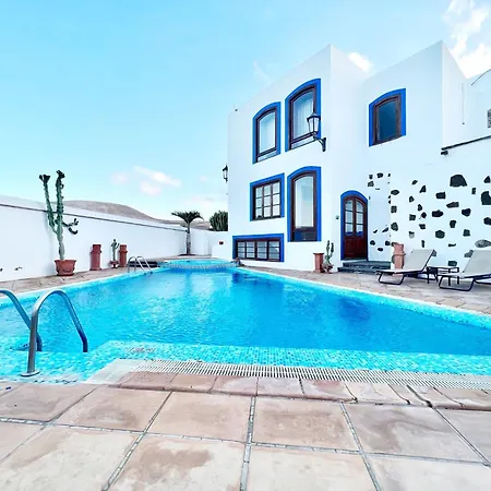 Apartment Dui Classic Bb Con Wifi Y Piscina En Yaiza